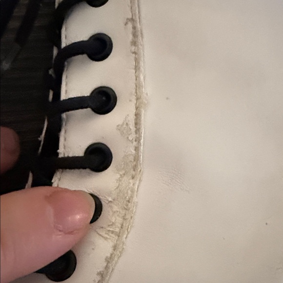 Kendall + Kylie Women's White Faux Leather Hunt2 Combat Lug Sole Boot - Picture 9 of 9